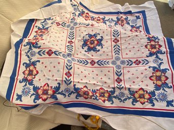 48'X48' Vintage Tablecloth.  Holes As Seen In Pics Good To Use For Vintage Fabric Project