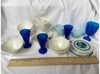 Vintage Plastic Play Dish Set