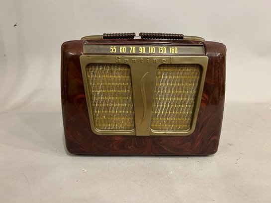 Vintage Sentinel Radio