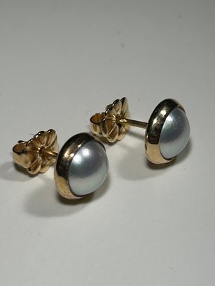 14k Yellow Gold And Pearl Earrings