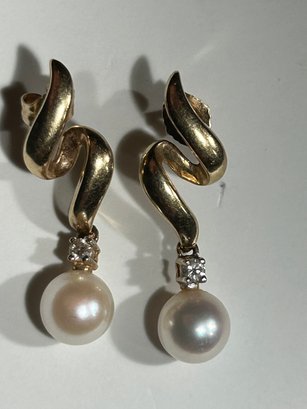 14k Yellow Gold Earrings, Pearl, Diamond