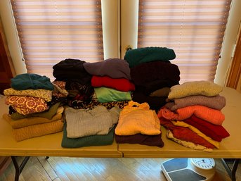 30 Pieces Of Clothing (GGG)