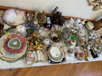 Table Lot Over 100 Pcs