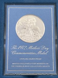 1972 Silver Mothers Day Commemorative Medal
