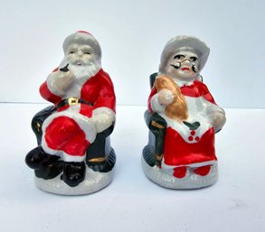 Santa And Mrs Clause Salt And Pepper Set