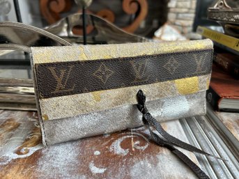 NEW UPCYCLED GOLD AND SILVER METALLIC COWHIDE LEATHER WALLET