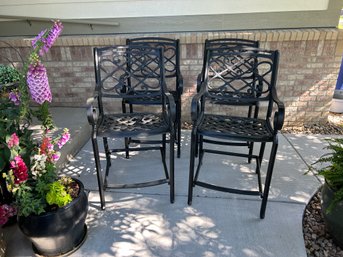 4 OUTDOOR BLACK ALUMINUM COUNTER HEIGHT CHAIRS