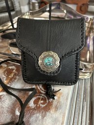 SMALL LEATHER CROSS BODY BAG WITH TURQUOISE SILVER CONCHO