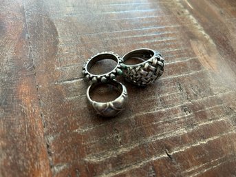 3 STERLING VINTAGE RINGS, ONE WITH TURQUOISE