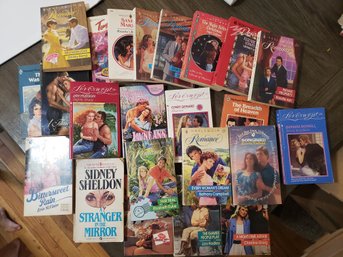 Lot Of 23 Vintage Softcover Romance Novels