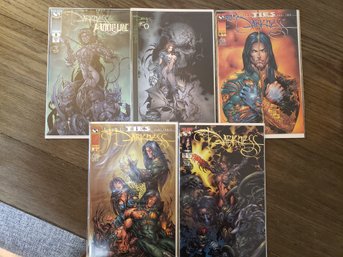 Lot Of 5 The Darkness Comic Books - Family Ties, Witchblade Etc - In Plastic