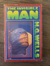 Vtg 1963 Paperback THE INVISIBLE MAN H.G. Wells Scholastic 6th Printing