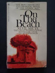 On The Beach (Nevil Shute - 1970) Paperback Book