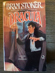 Bram Stoker Dracula Complete And Unabridged Paperback 1988 Vintage