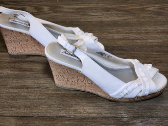 American Eagle White Slingback Wedge Heels Womens Size 9 Shoes