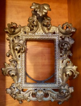 #861 Victorian Brass Frame