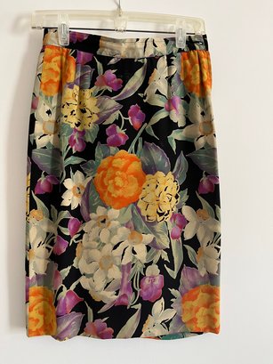 Ungaro Of Italy Silk Floral Pencil Skirt - MB19