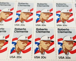 1983 -   20 Cent Stamp Plate Block Panel - 20 USPS Stamps ROBETO CLEMENTE   USPS