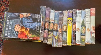 The Dana Girls Mystery Series 18 Hardcovers In Total - 44