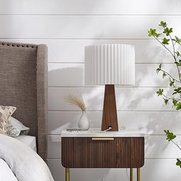 #120 Inspired Home Carley Table Lamp With Sturdy Wood Base, Linen Flip Switch & USB Charger, Ivory