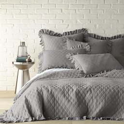 #67 Levtex Home Grey Stonewashed Full/Queen Quilt Set, Grey, Solid 1 Quilt 2 Shams