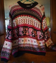 #26 Vintage Pink Roses Pullover Sweater Size M