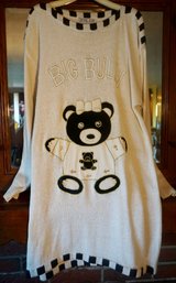 #39 Vintage Crystal Kobe Big Bull/teddy Bear Sweater Size M