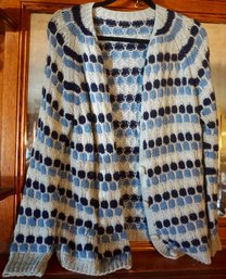 #55 Vintage Blue/grey Sweater Size L