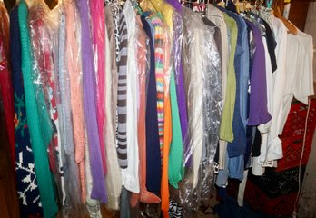 #85 All Hanging Clothes (must Take All Hangers)