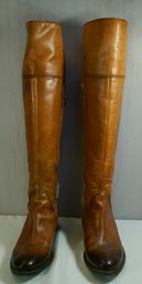 #73 Size 7 Vince Comuto Boots