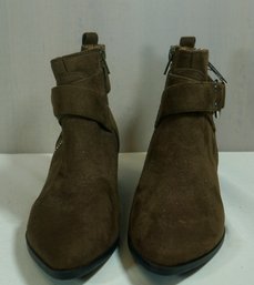 #76 Size 6.5 Nine West  Boots