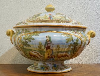 #265 Italian Deruta Tureen 14w X 10T