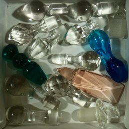 Tray # 5 Lot Of 14 Crystal Stoppers