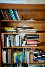 #344 - 4 Shelves Of Books (top 4 Far Right)