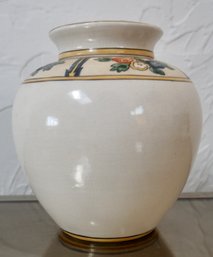 (Upper Level) Nippon Ginger Jar 5'T