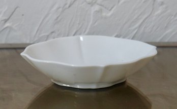 (Upper Level) Hochst Porcelain Trinket Dish 5'