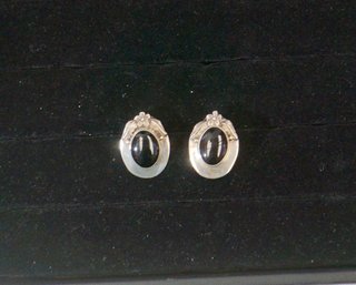 #71 Signed Sterling Onyx Earrings