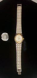 #85 Gucci 9000L 7 Jewel Watch