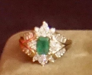 J18 14K Diamond & Emerald Ring Size 7.5