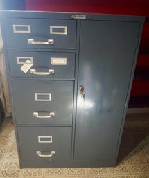 #350 Steelmaster File Cabinet Safe