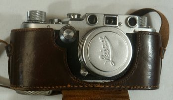 Leica Ernst Leitz Wetzlar Summitar 5cm 50mm F/2 Lens & DRP 35mm Camera Body Case