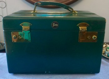 #533 Vintage Shortrip Cosmetic Case Green Leather