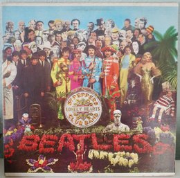 O594 Beatle Sargent Pepper Album (1st Pressing)