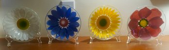 P673 Lot Of  Hand Made Glass Flower Decorative Bowls