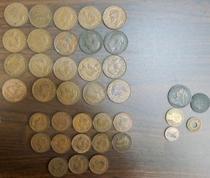 #164 Lot Of 20 Australian Large Pennies & 13 Australian Half Pennies & Misc Coins