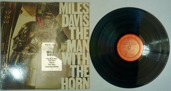 Miles Davis -The Man With The Horn -FC36790, VG, EX