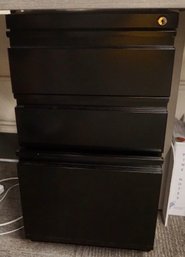 #301 Black 3 Drawer File Cabinet 28'T No Handles (No Keys)