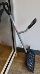 #364 Ergonomic Shovel