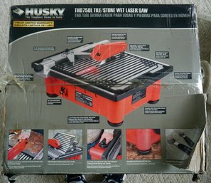 #P135 Husky Wet Tile Stone Laser Saw (working)
