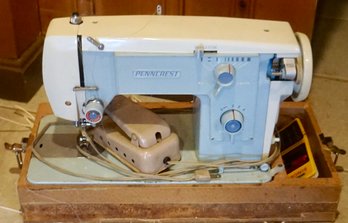 B#146 Penncrest Sewing Machine (untested)